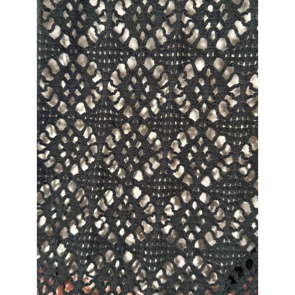 Dressbarn Black Crochet Lace Fit & Flare Dress Belted NWT Size 4 - Picture 5 of 14